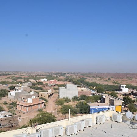 Hotel Krishna & Restaurant Pokhran Exteriör bild